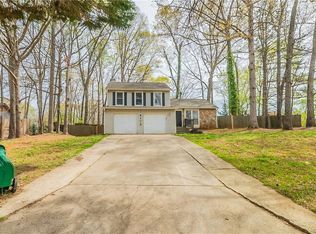 5175 Walker Rd, Stone Mountain, GA 30088