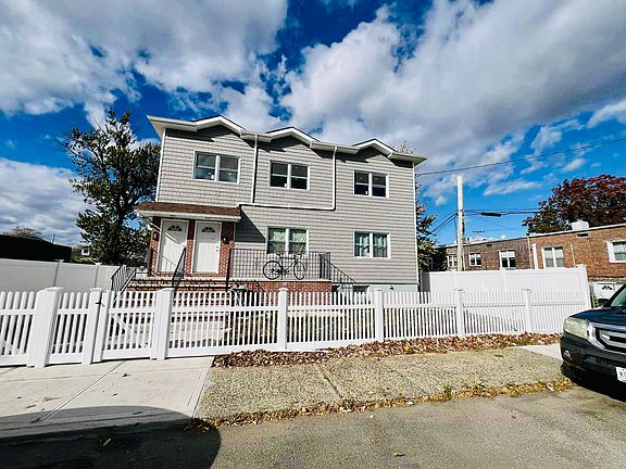 2nd image of 17007 120th Ave #1