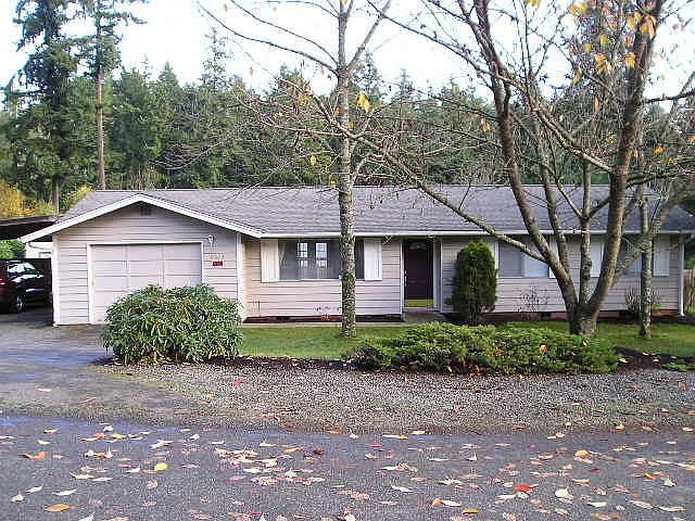 1st image of 3313 71st Ave NW