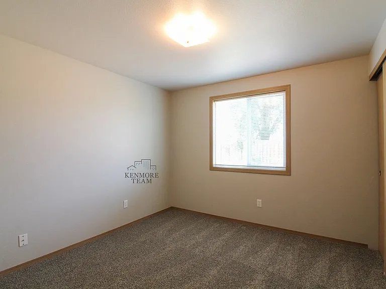 9111 Jersey Dr — Photo 12