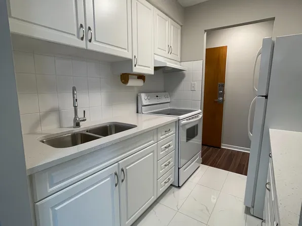 151 Plymouth Rd, Welland, ON L3B 3C8