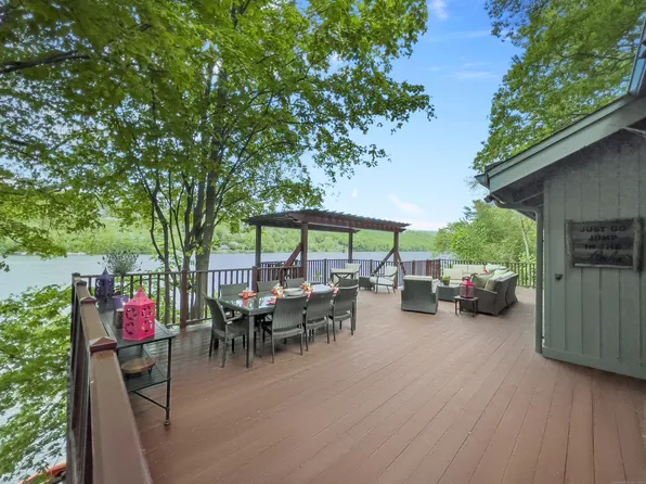 11 Edgewood Drive, New Milford, CT 06776