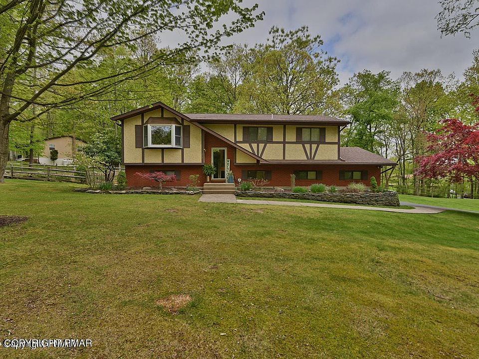 1st image of 319 Whispering Hills Dr