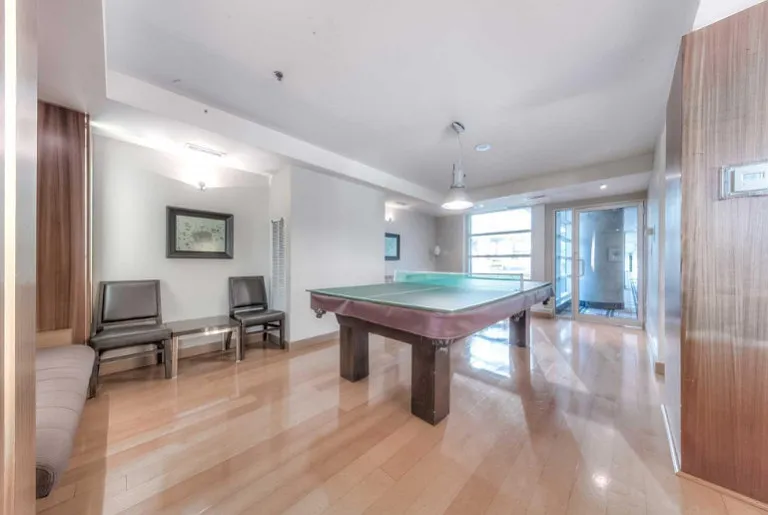 81 Navy Wharf Ct — Photo 15