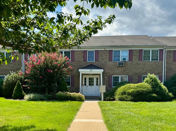 59D Stonehurst Blvd #59D