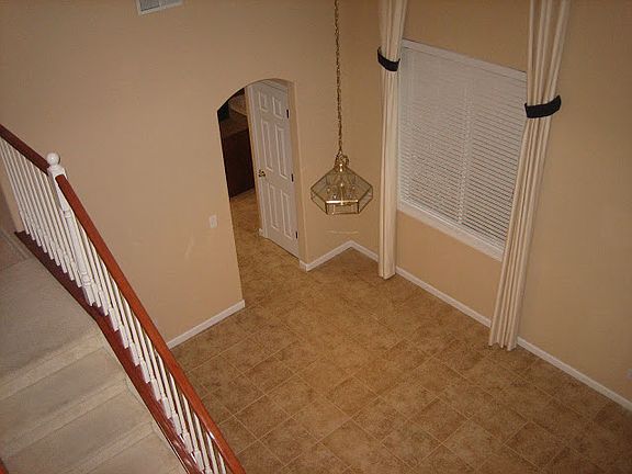 4th image of 50 Sunstone Cir