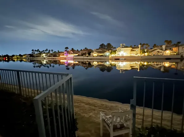 2933 Channel Bay Dr, Las Vegas, NV 89128