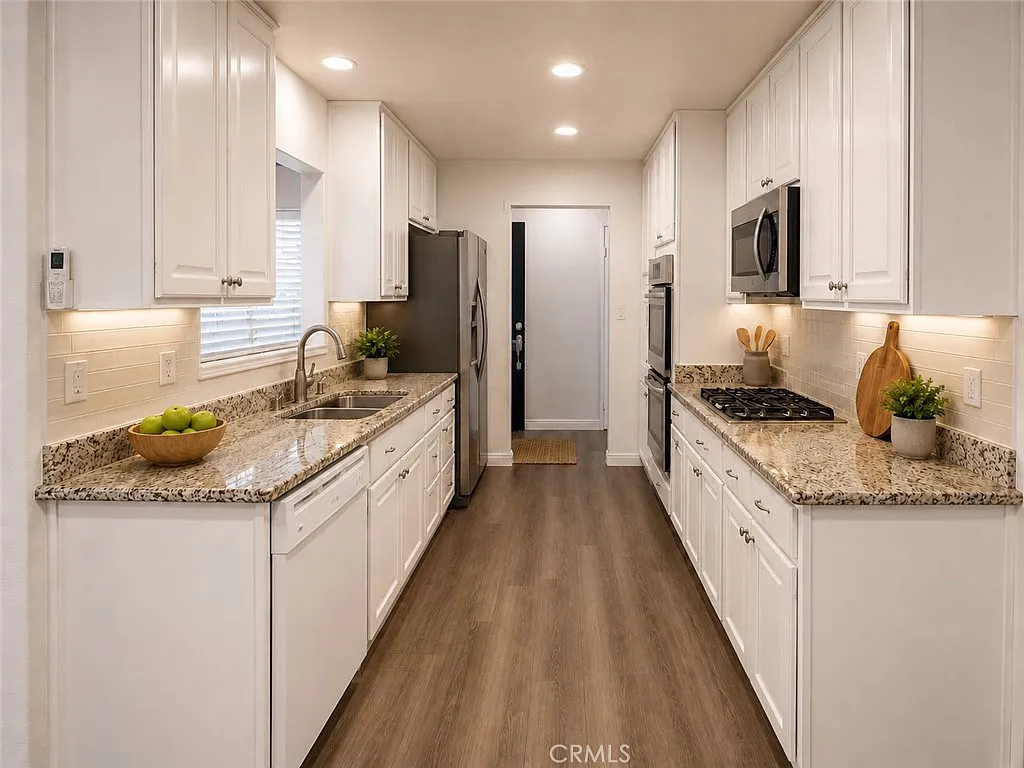 3 bed, 1446 sqft, $3,600 — Photo 4