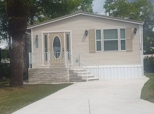 118 Brookshire Dr, Nokomis, FL 34275