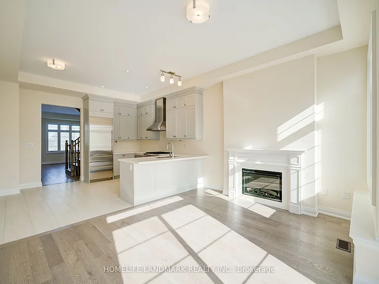 4285 Major Mackenzie Dr E — Photo 17