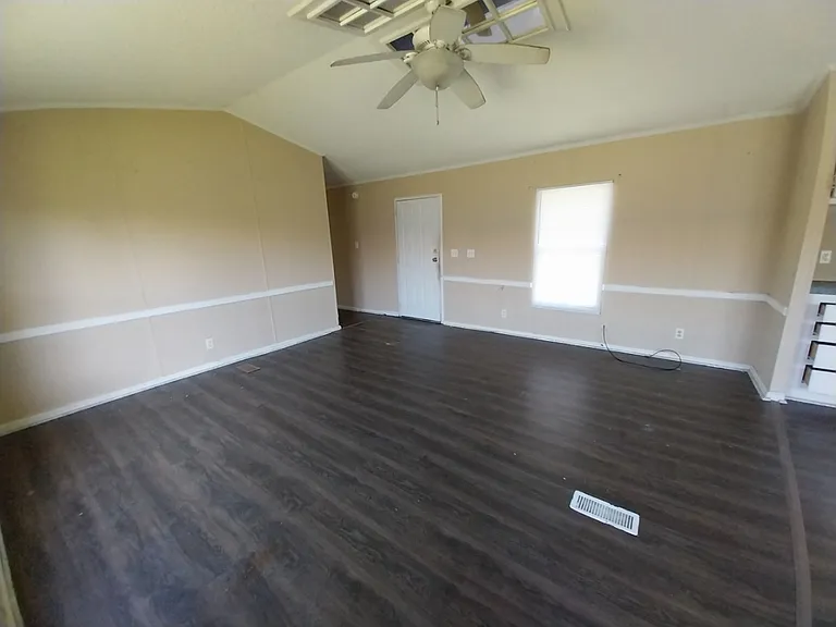 Sunset Ridge MHC — Photo 55