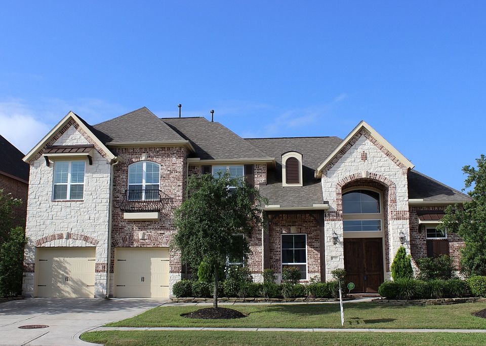 1st image of 18911 S Bee Cave Springs Cir