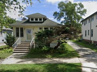 3913 Prairie Ave, Brookfield, IL 60513