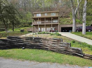 617 Cherokee Dr, Ragland, AL 35131