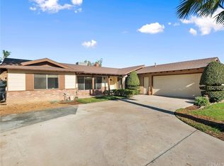 1877 Stagecoach Dr, Norco, CA 92860