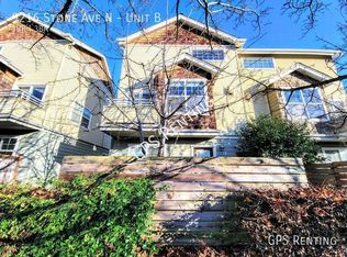 9216 Stone Ave N #B, Seattle, WA 98103
