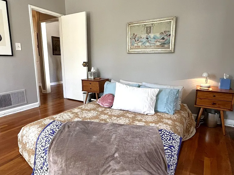 877 Charles Allen Dr NE #4 — Photo 12