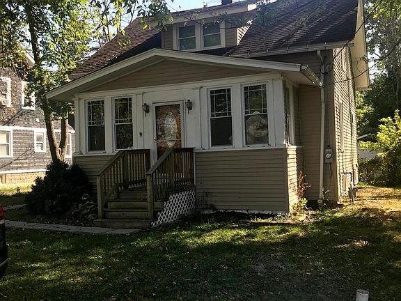 2nd image of 9505 Cayuga Dr