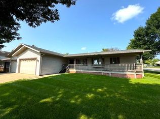 305 1st St SW, Wadena, MN 56482