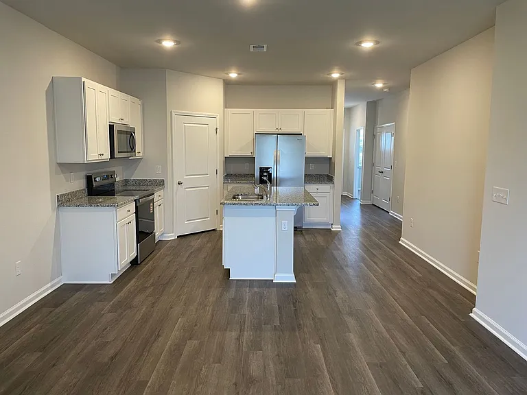 3600 Whaley Way NW — Photo 4