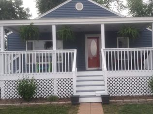 304 W Raymond St, Sullivan, IL 61951