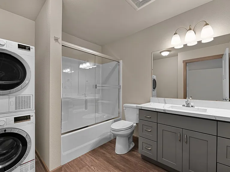 515 Telegraph Rd — Photo 10