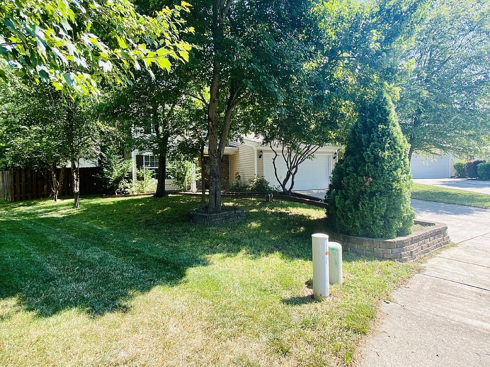 1st image of 10624 Mountain Springs Dr