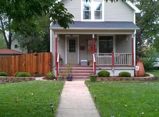 816 Madison Ave, St Charles, IL 60174