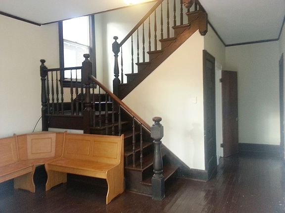 2nd image of 226 Kenyon St