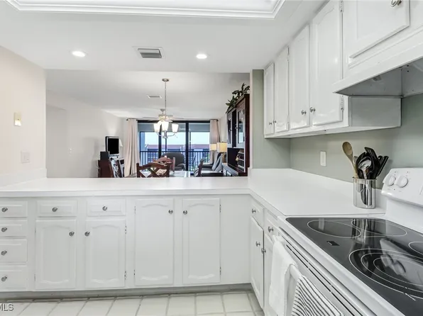 4140 Steamboat Bnd E APT 502, Fort Myers, FL 33919