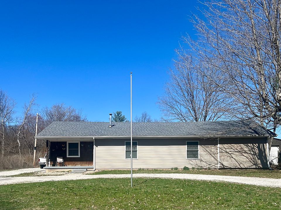 1st image of 2976 W Rose Hill Ln