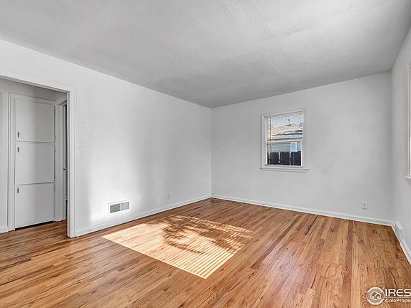4th image of 2413 11th Ave