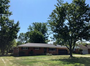 2414 Erter Dr, Springfield, OH 45503