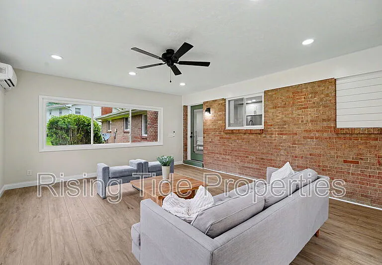 2569 Richmar Dr — Photo 20