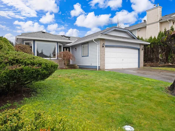 23174 124a Ave, Maple Ridge, BC V2X 0G2