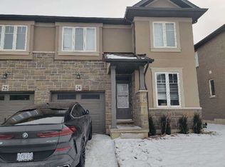 120 Vineberg Dr #24, Hamilton, ON L8W0B5