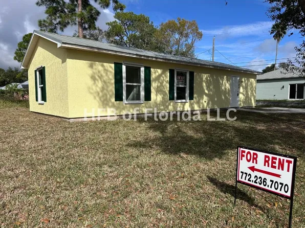 1780 14th St SW, Vero Beach, FL 32962