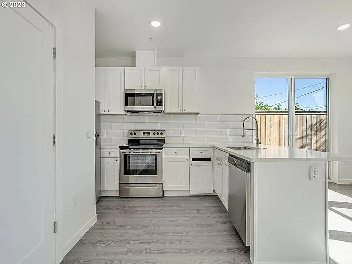 6845 N Montana Ave #4 — Photo 15