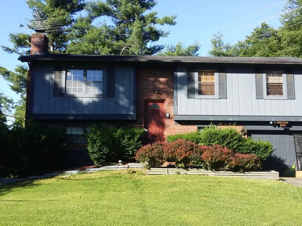 1184 Blackjack Rd, Radcliff, KY 40160