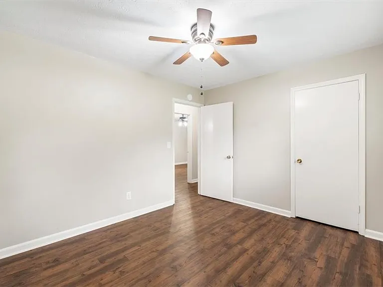 5146 Bramblewood Dr — Photo 25