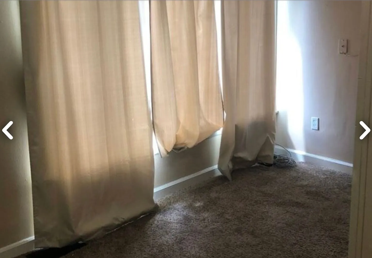 Large 8 BR in heart of Bloomington! — Photo 3