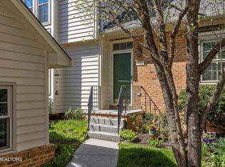 1108 Greywood Dr, Knoxville, TN 37923
