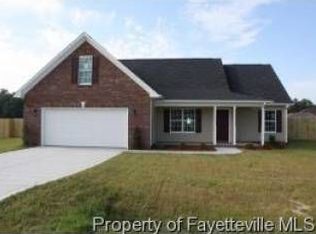 161 Hildalgo Dr, Raeford, NC 28376