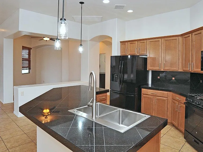 12547 N New Reflection Dr — Photo 10