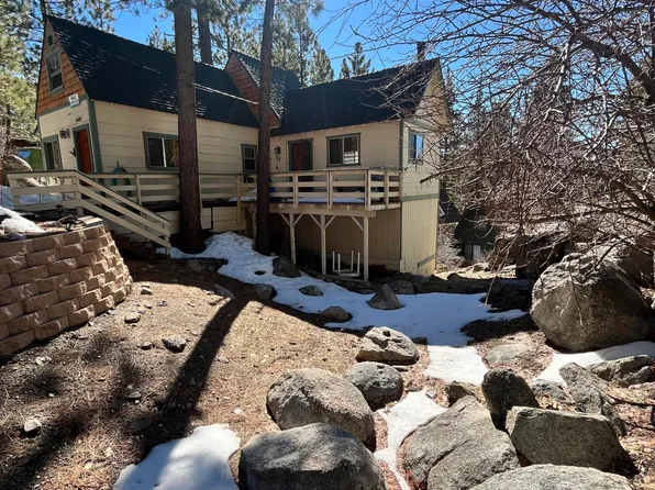 39187 Arapahoe Rd, Fawnskin, CA 92333