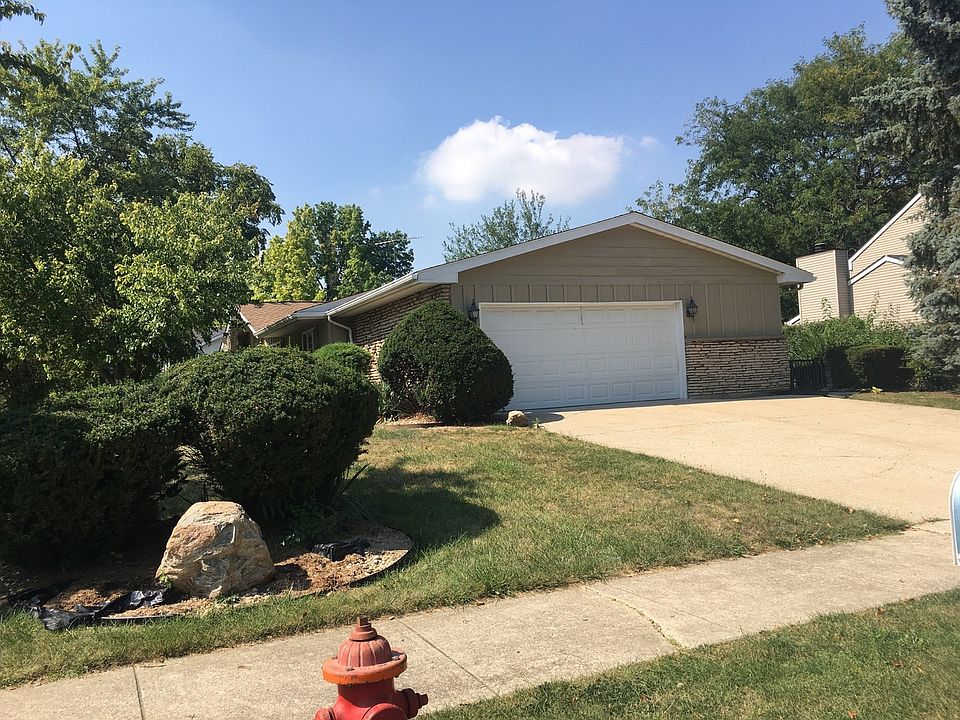 2nd image of 3335 Mason Ave