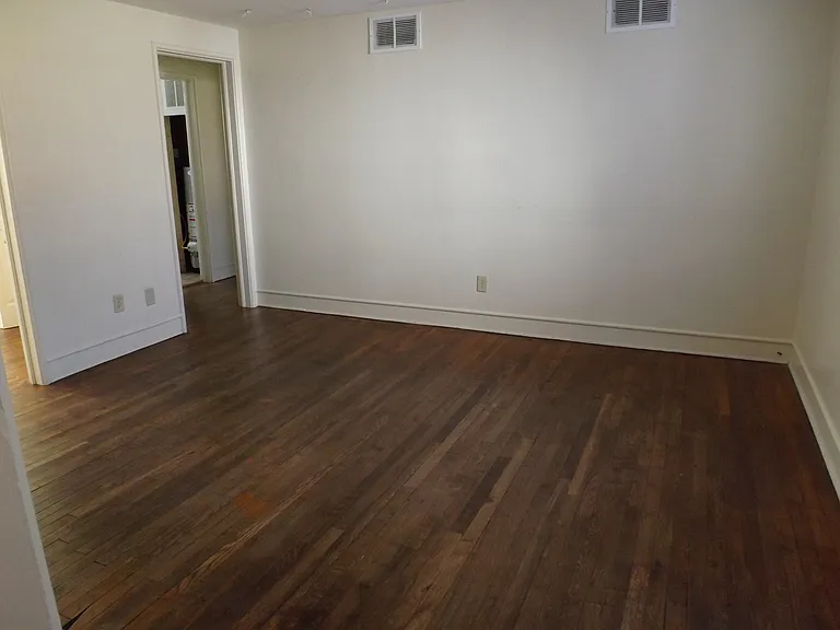 444 Cherry Avenue — Photo 13