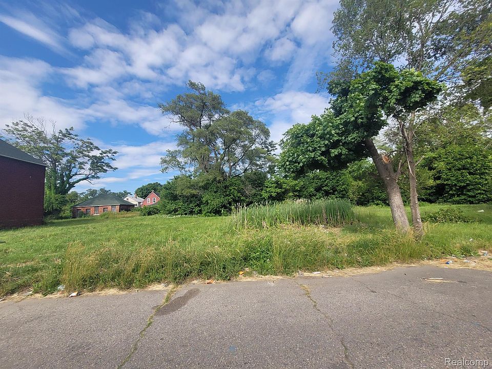 2nd image of 4822 Sheridan St