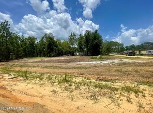 116 Warsaw St, Interlachen, FL 32148