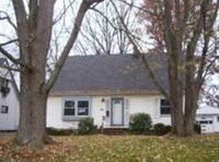 2827 Merriweather St NW, Warren, OH